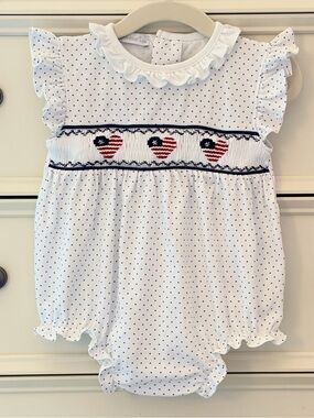 VGUC Hug Me First Pima Cotton Smocked Patriotic Bubble Size 9-12 Months